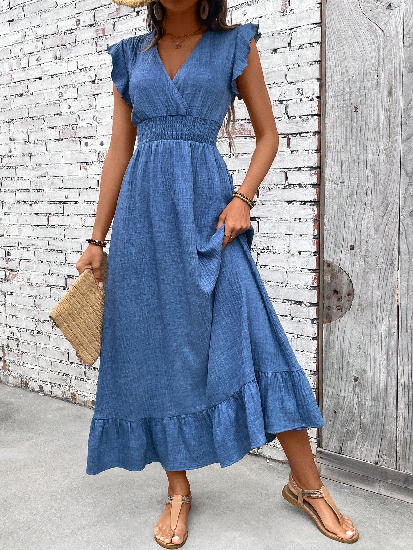 Bellina | Women's Maxi Dress with V-Neck and Smocked Waist