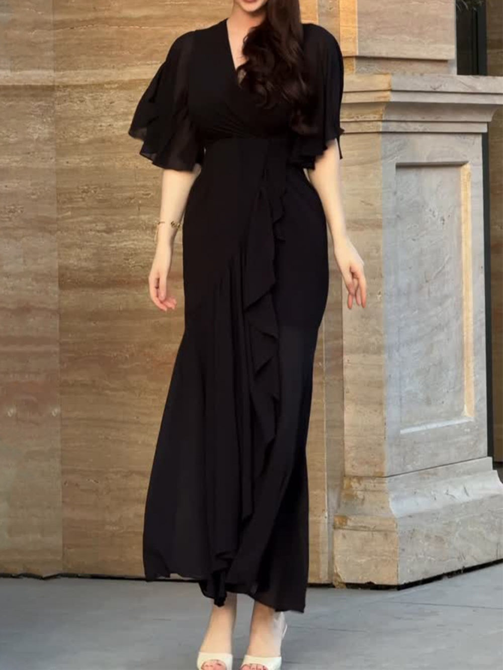 Elovelle | Women's Printed Dress with V-Neck and Trumpet Sleeves