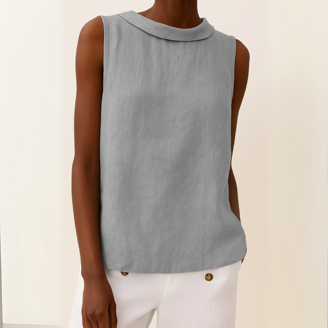 Emberlyn | Roll-Collar Top ¨C unique and memorable