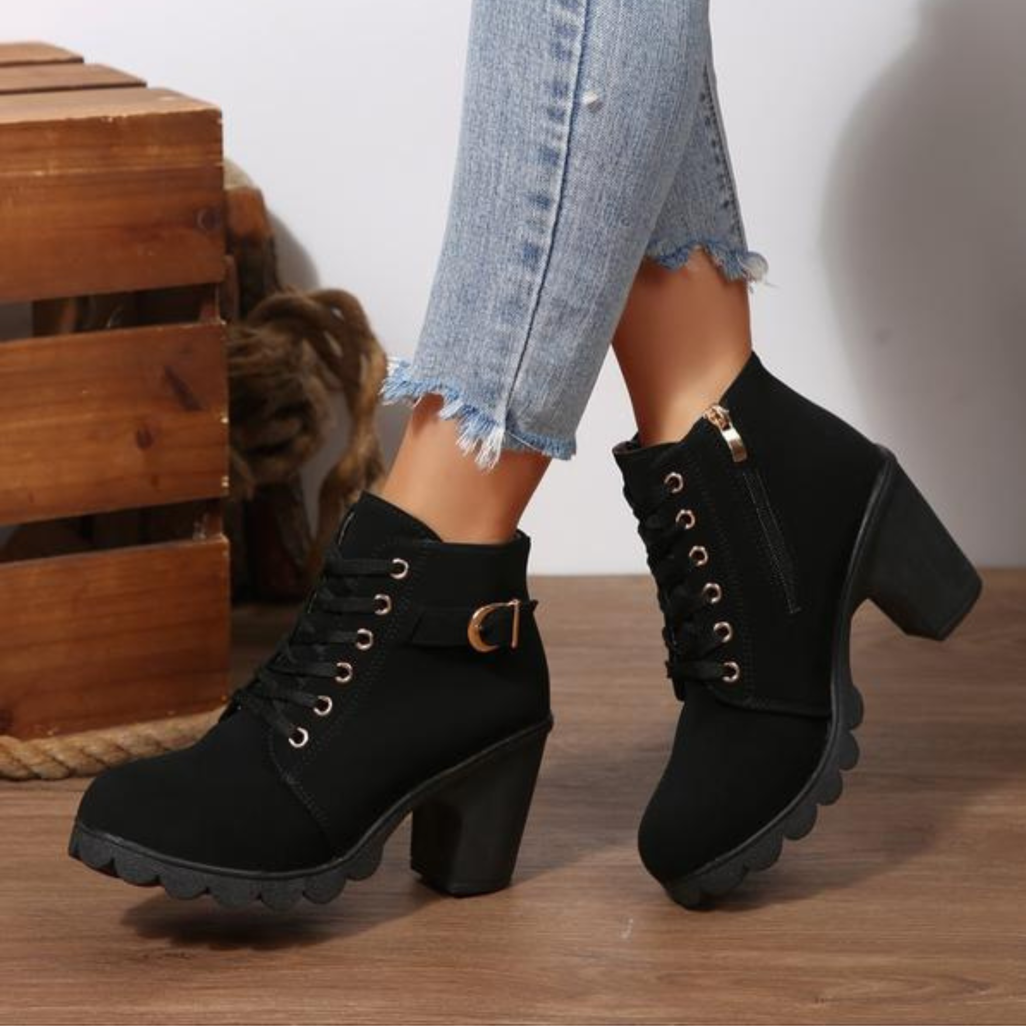 Demi | Chic Lace-Up Chunky Ankle Boots