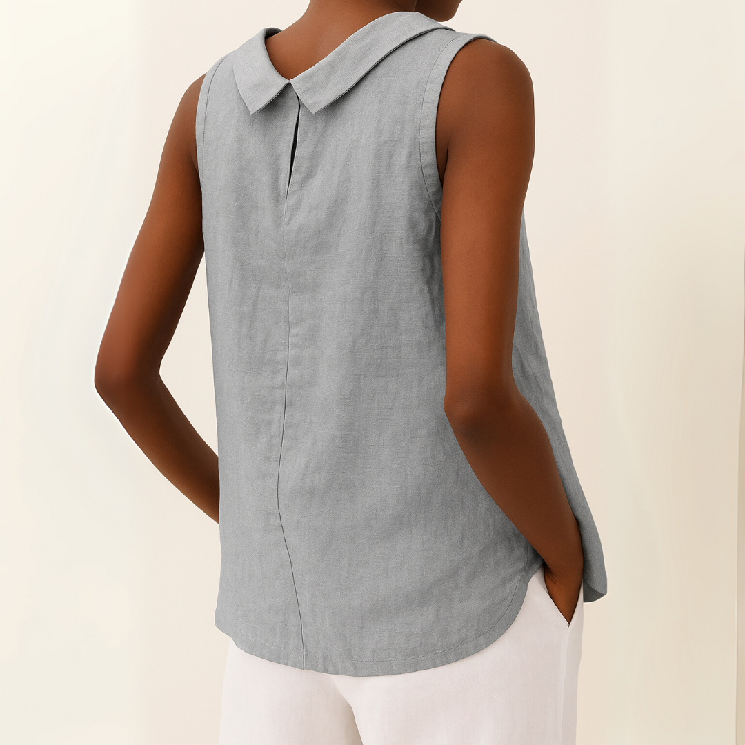 Emberlyn | Roll-Collar Top ¨C unique and memorable