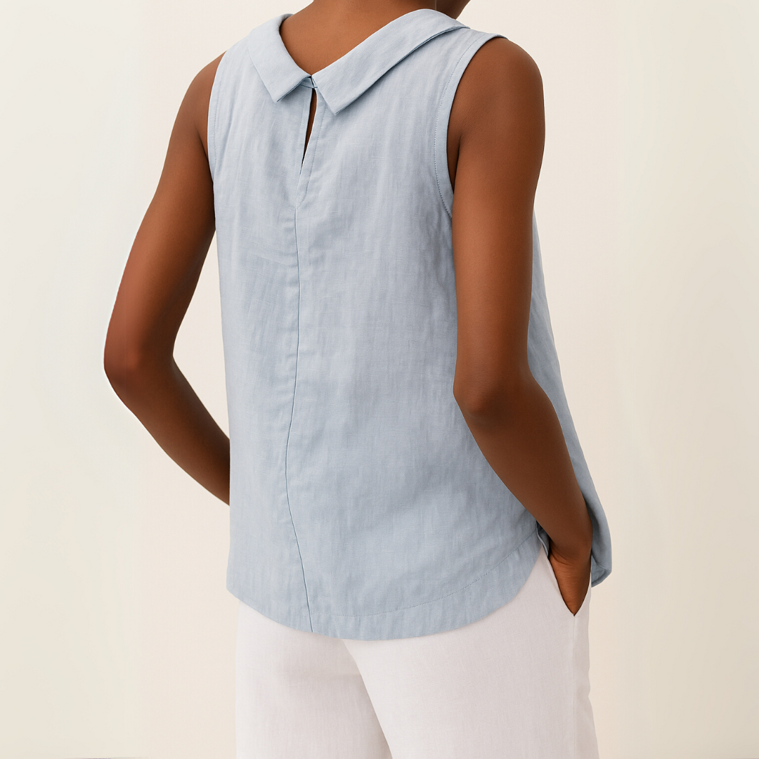 Emberlyn | Roll-Collar Top ¨C unique and memorable