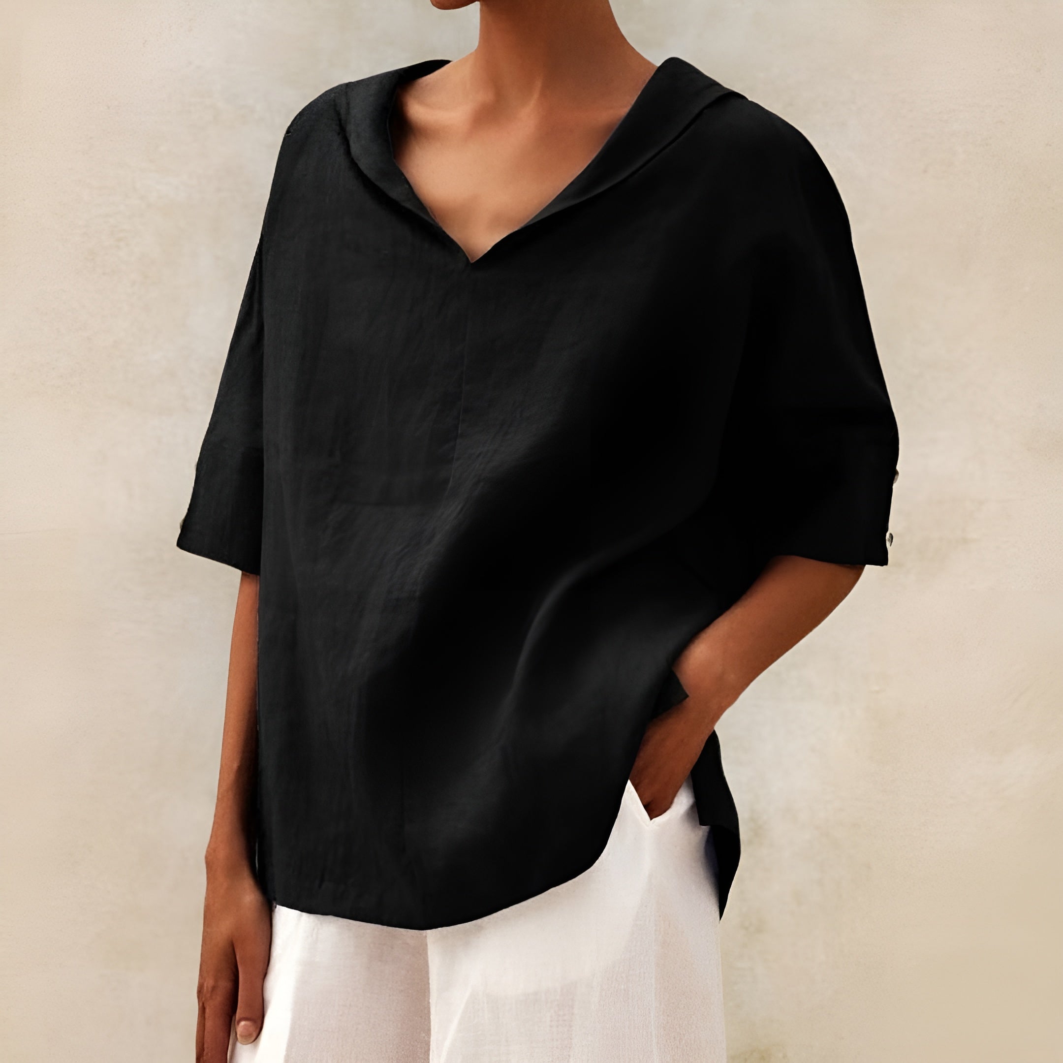 Corinne | Lightweight Blouse with Short Sleeves