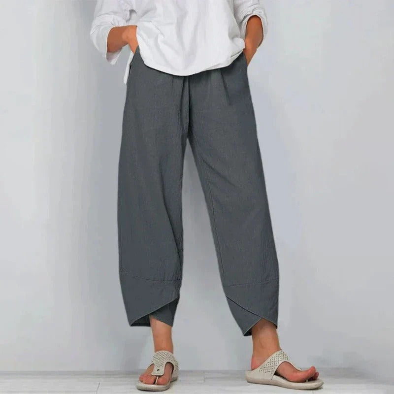 Elara | Summer Trousers with Lightweight Fabric and Relaxed Fit
