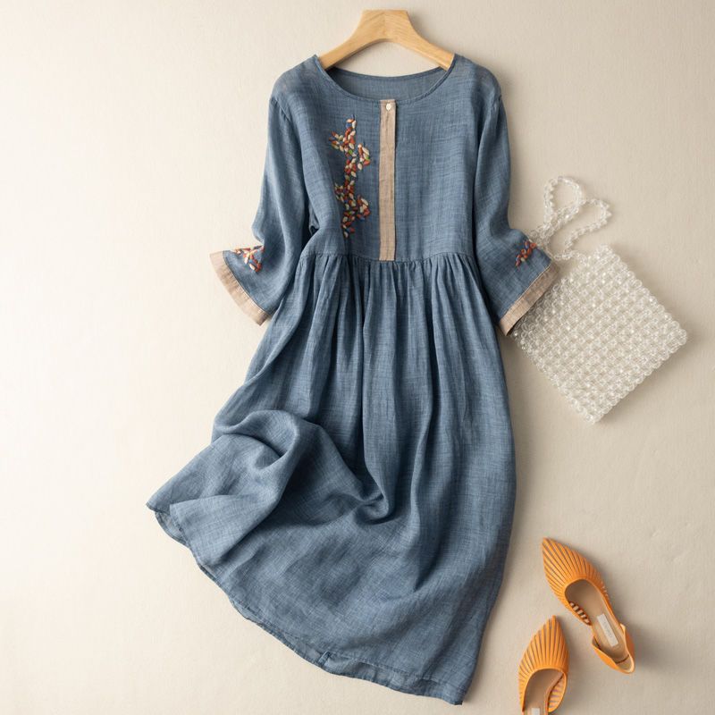 Acacia | Women's Relaxed Midi Dress with Pattern Design and Comfortable Fit