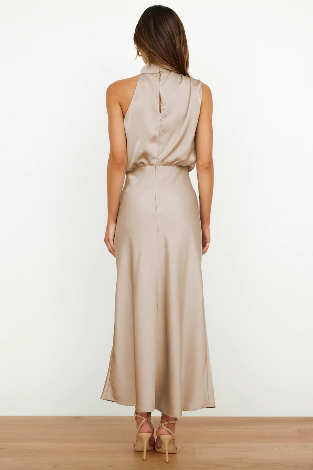 Helena | Women's Halter Evening Dress with Open Back and Floor-Length Design