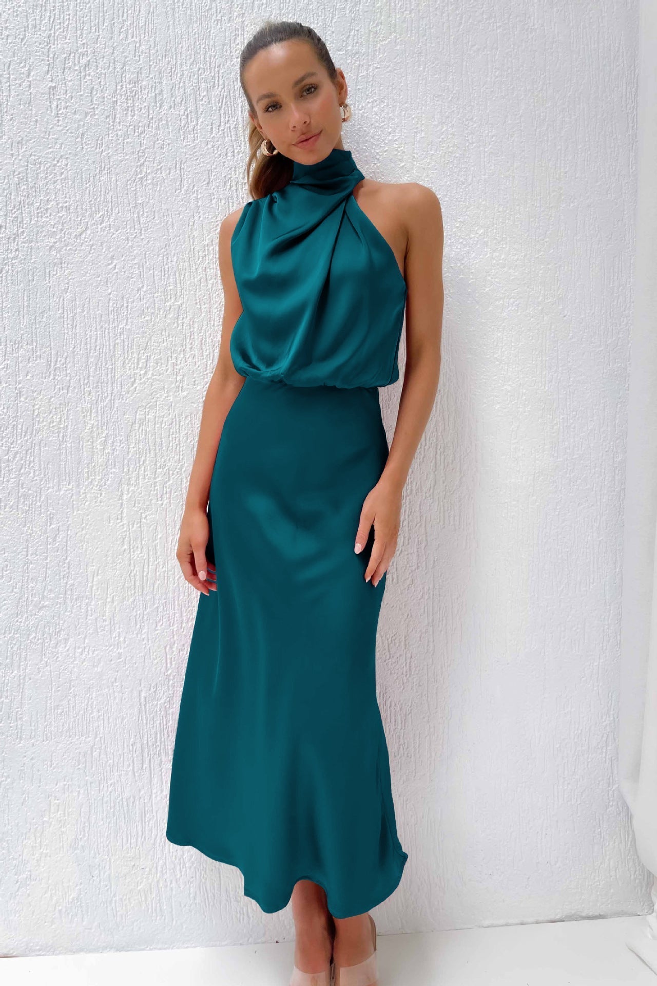 Helena | Women's Halter Evening Dress with Open Back and Floor-Length Design