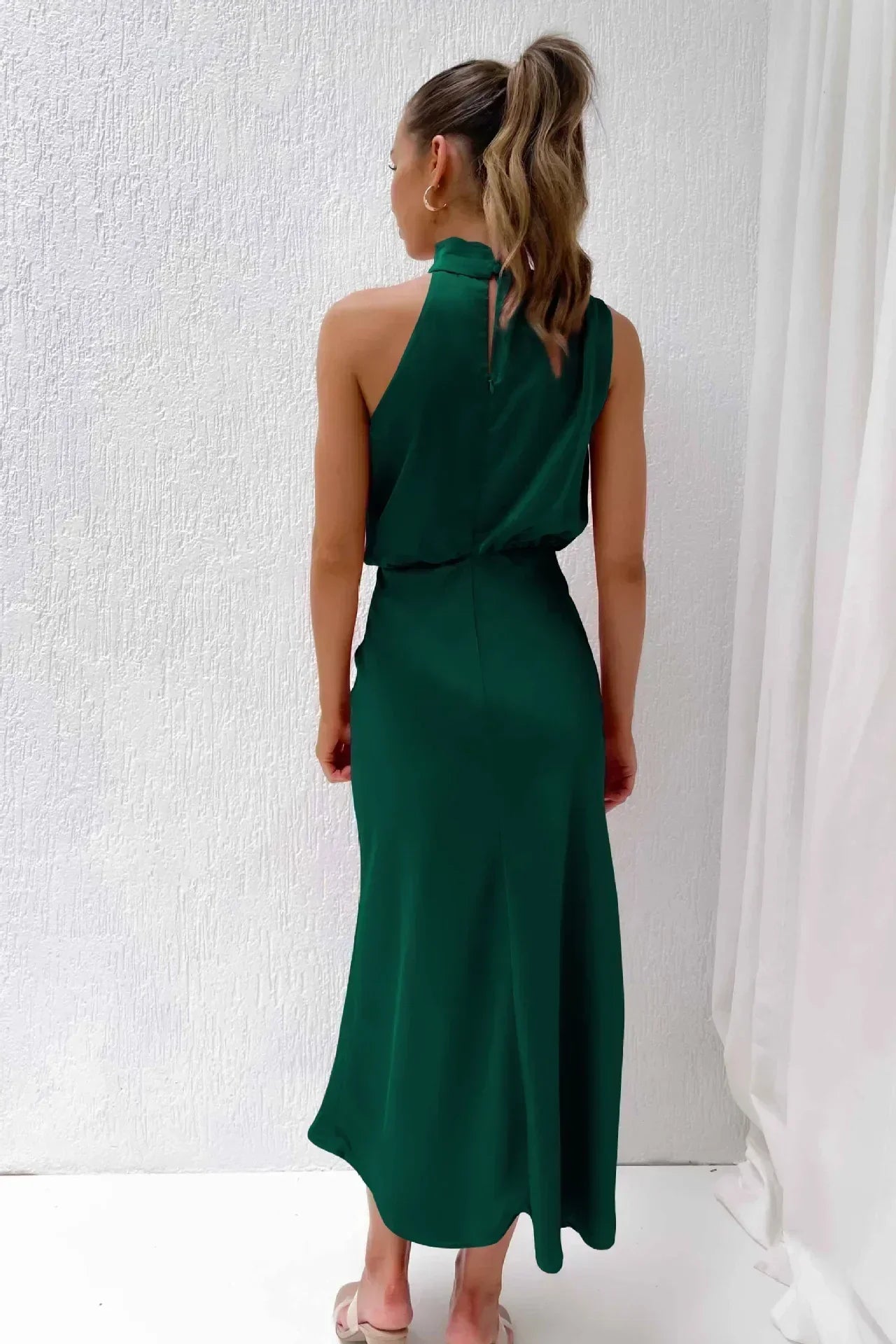 Helena | Women's Halter Evening Dress with Open Back and Floor-Length Design