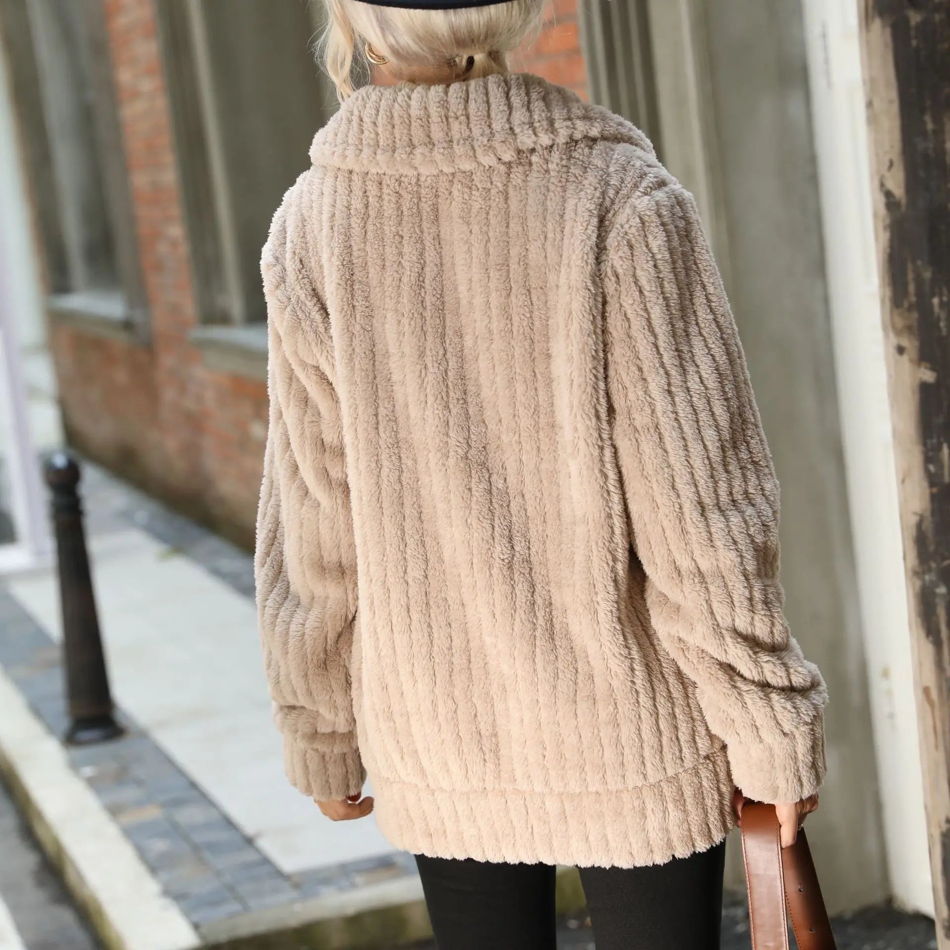 Ava | Chic Elegance Jacket