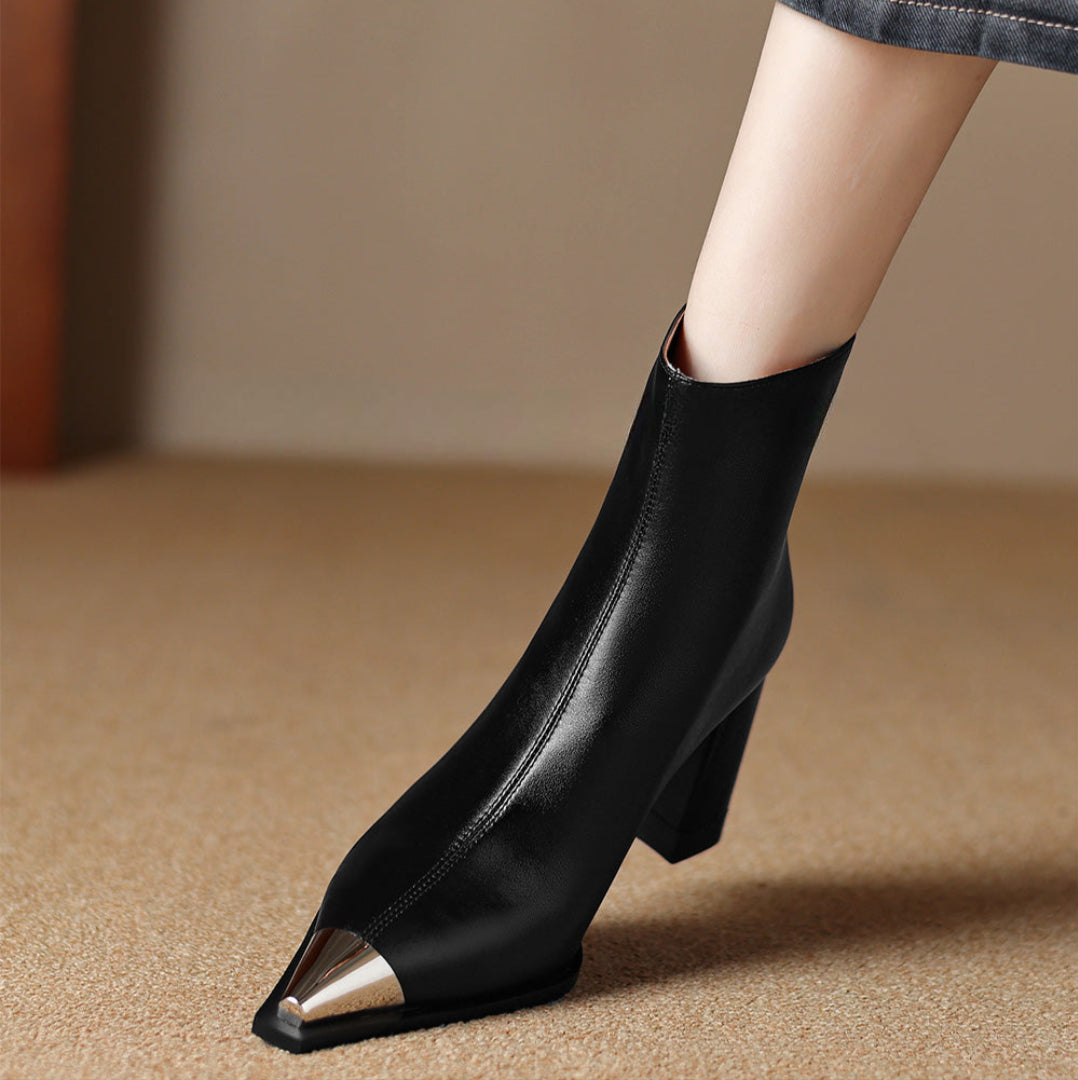 Elyth | Elegant Boots ¨C Versatile Style for Every Occasion