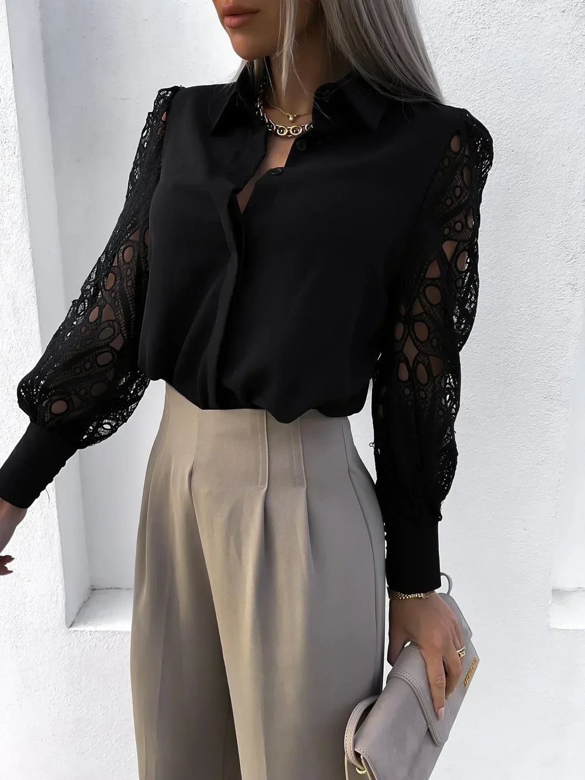 Annalise | Blouse with Exquisite Sleeves