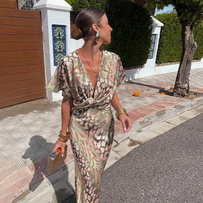 Coralie | Women's Wedding Guest Dress with A-Line Silhouette and Sleeveless Design