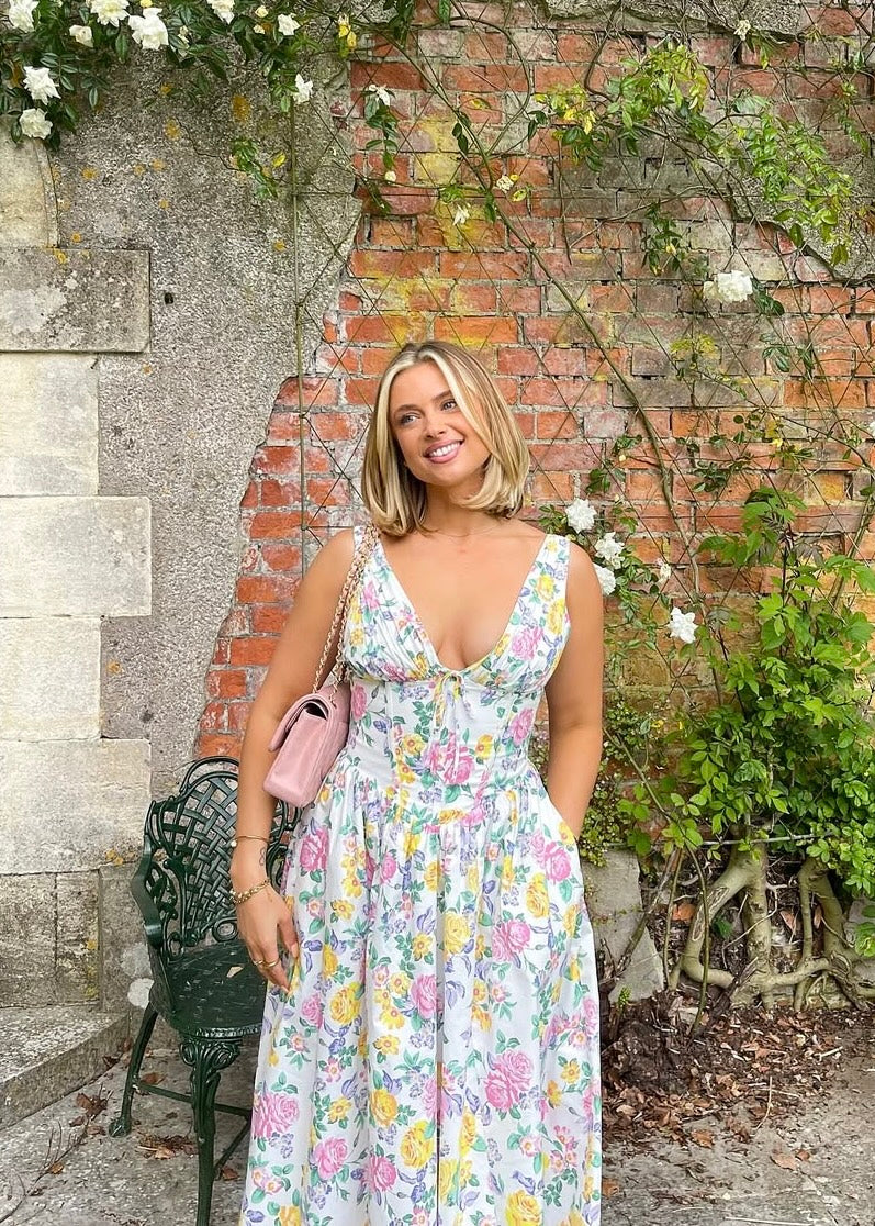Eira | Women's Summer Dress with Sleeveless Design and Flowy Skirt