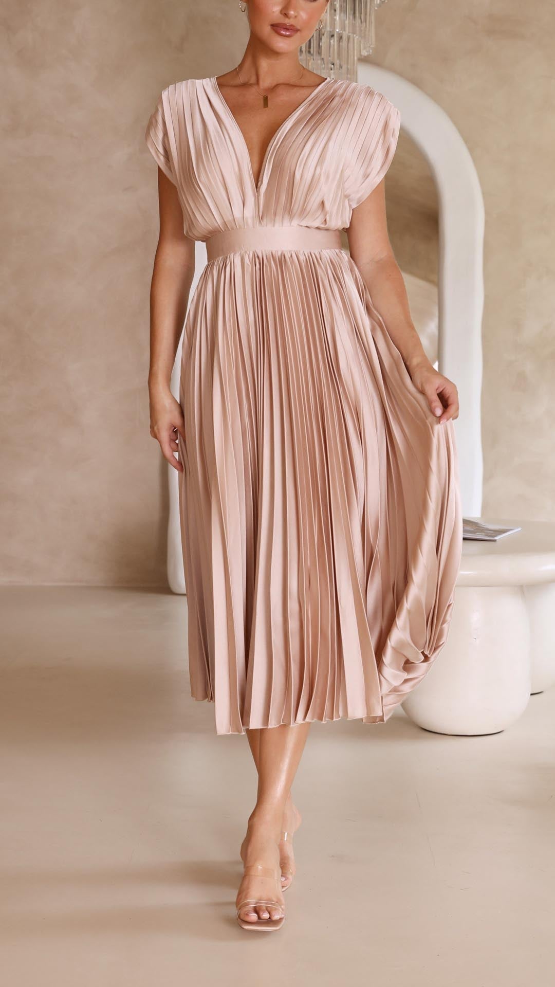 Coralie | Women's Pleated Maxi Dress with Flowing Design and Versatile Style