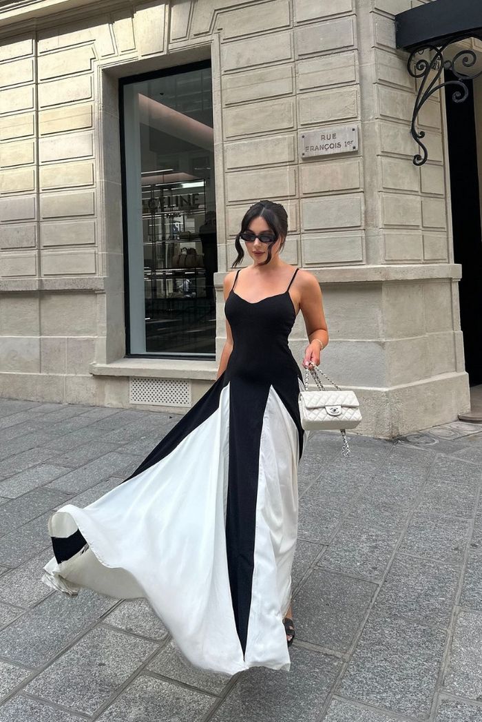 Catherine | Women's Lace Maxi Dress with Elegant Design and Flowy Skirt