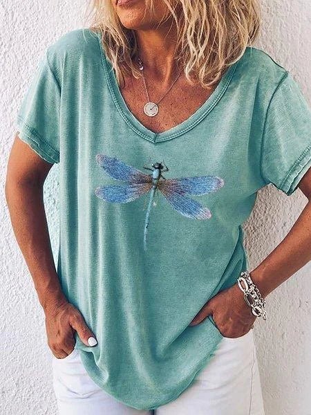 Harlow | Casual V-Neck Tee with Dragonfly Print and Short Sleeves