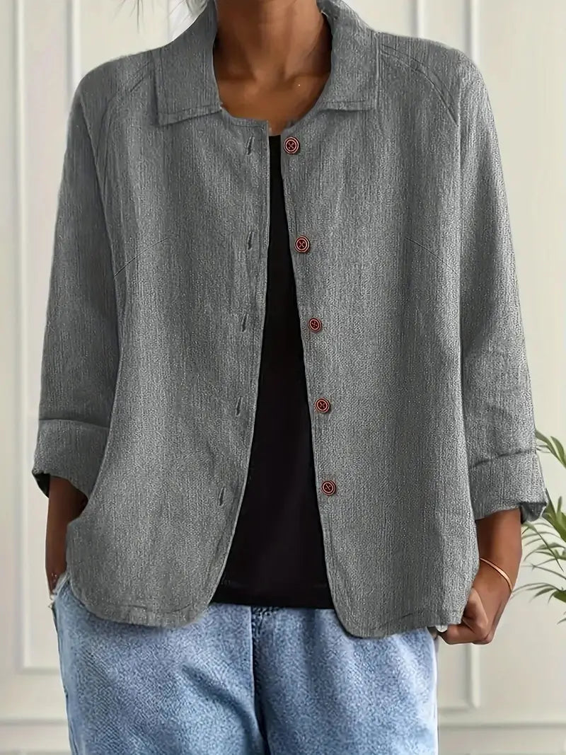 Calla | Classic Top with Lightweight Fabric and Versatile Design