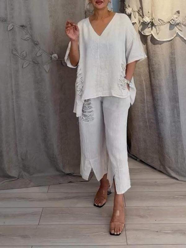 Avery | Women's Casual 2-Piece Set with V-Neck Top and Cropped Trousers
