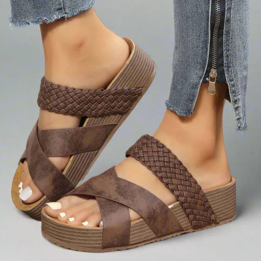 Dana | Orthopedic Sandals