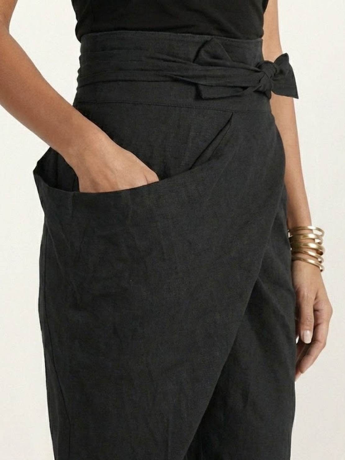 Cora | Cropped Tapered Trousers with High Waist and Wrap Front