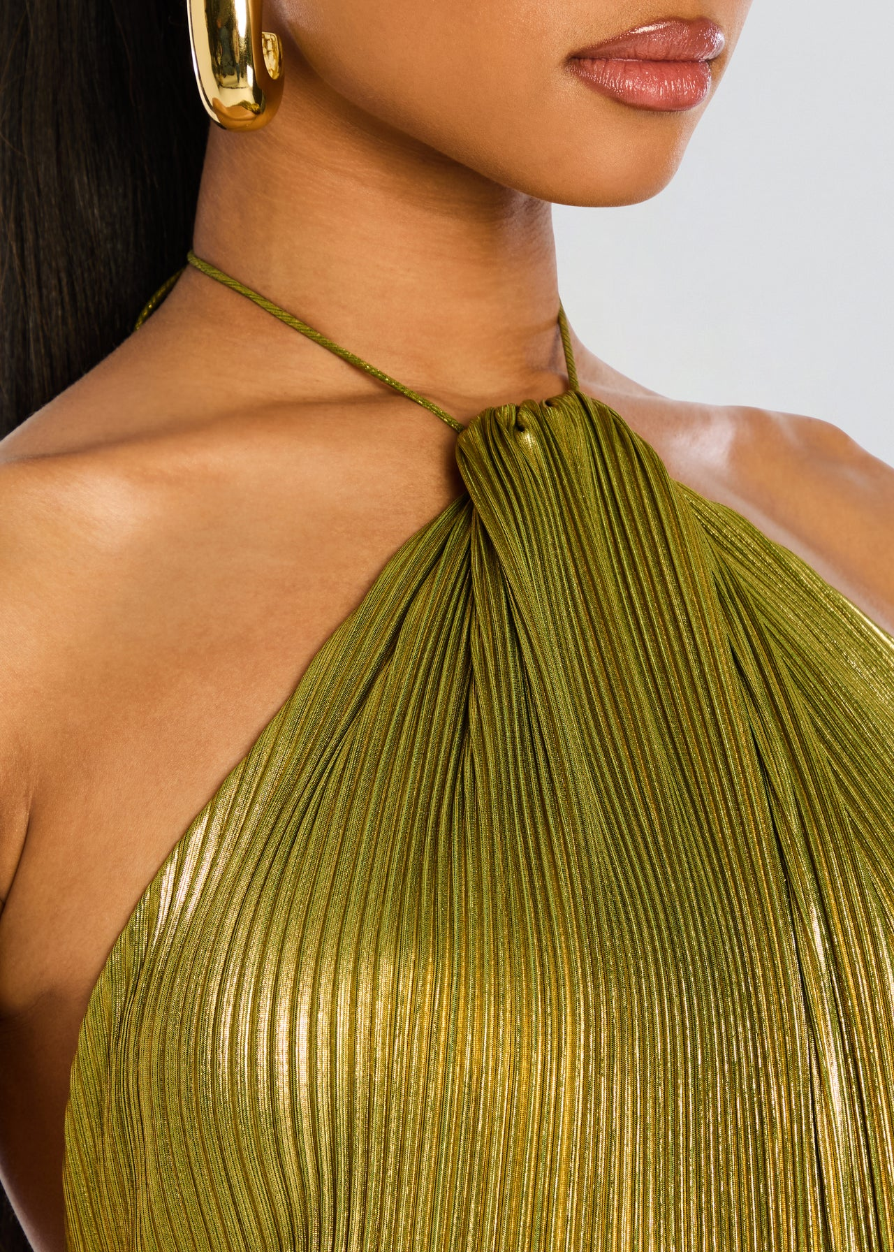 Alana | Long dress with a sensual cut and luxurious finish
