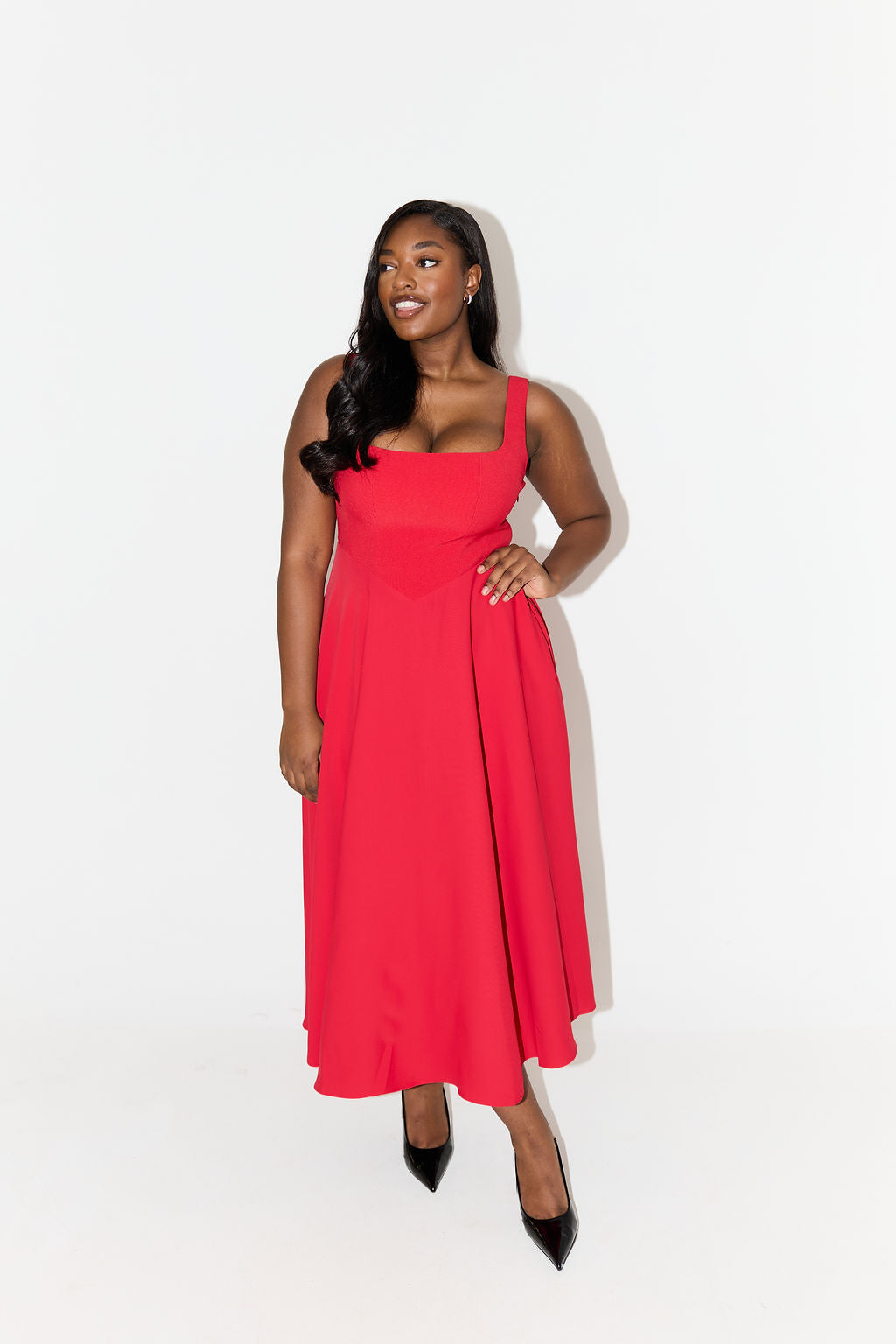 Angela | Timeless Flowy Midi Dress