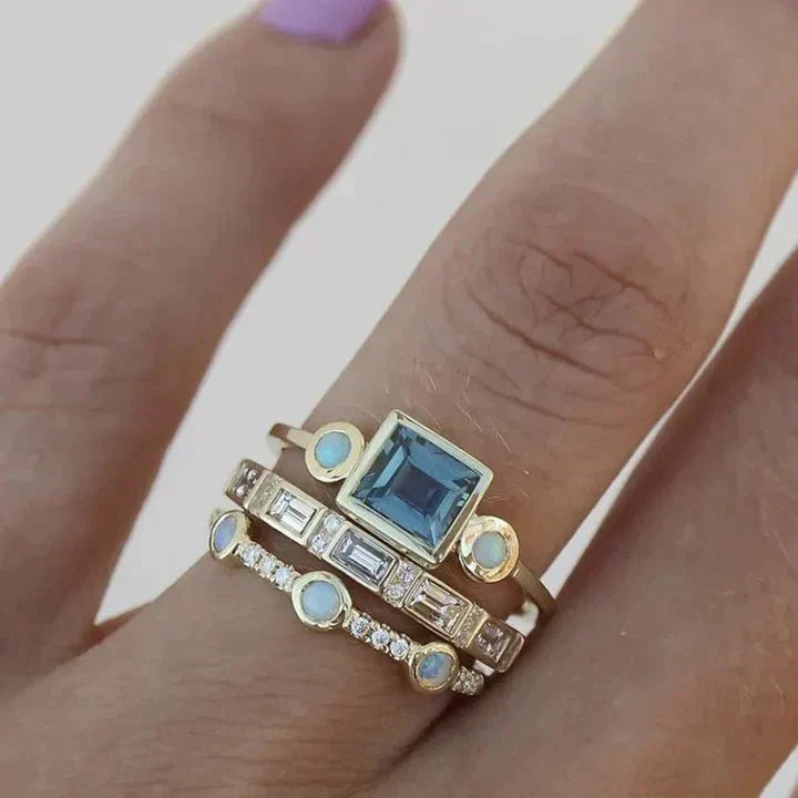 Caelia | Retro Blue Crystal Ring