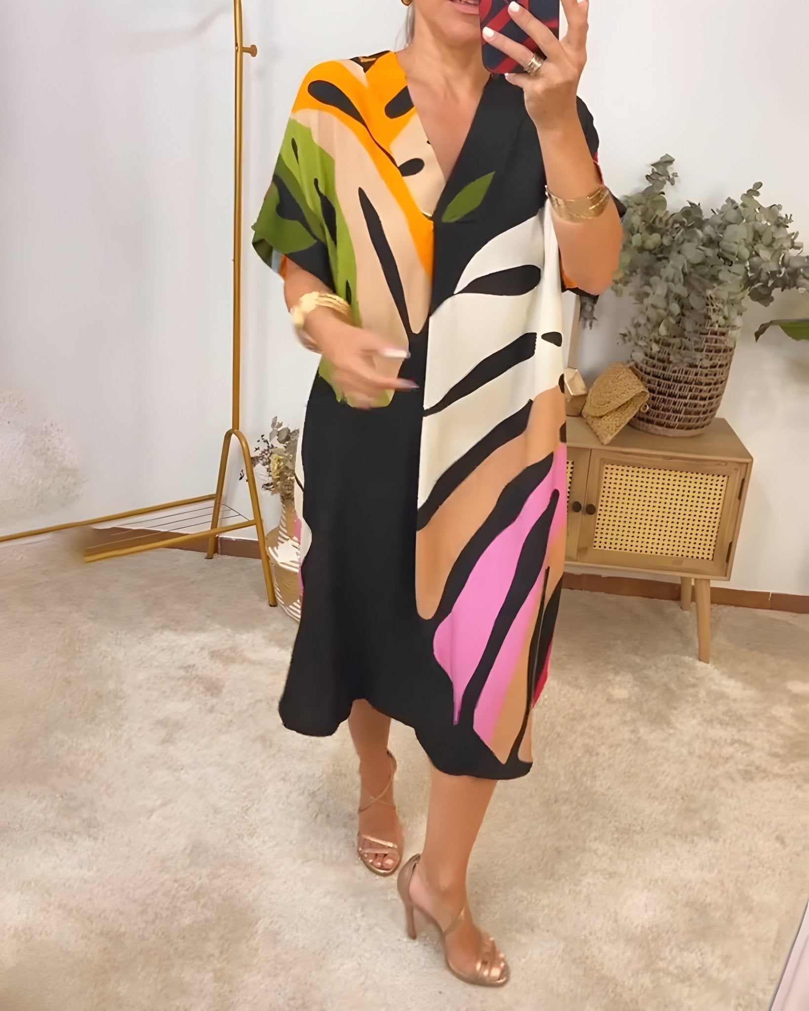 Astoria | Women's Summer Dress with Sleeveless Design and Flowy Skirt