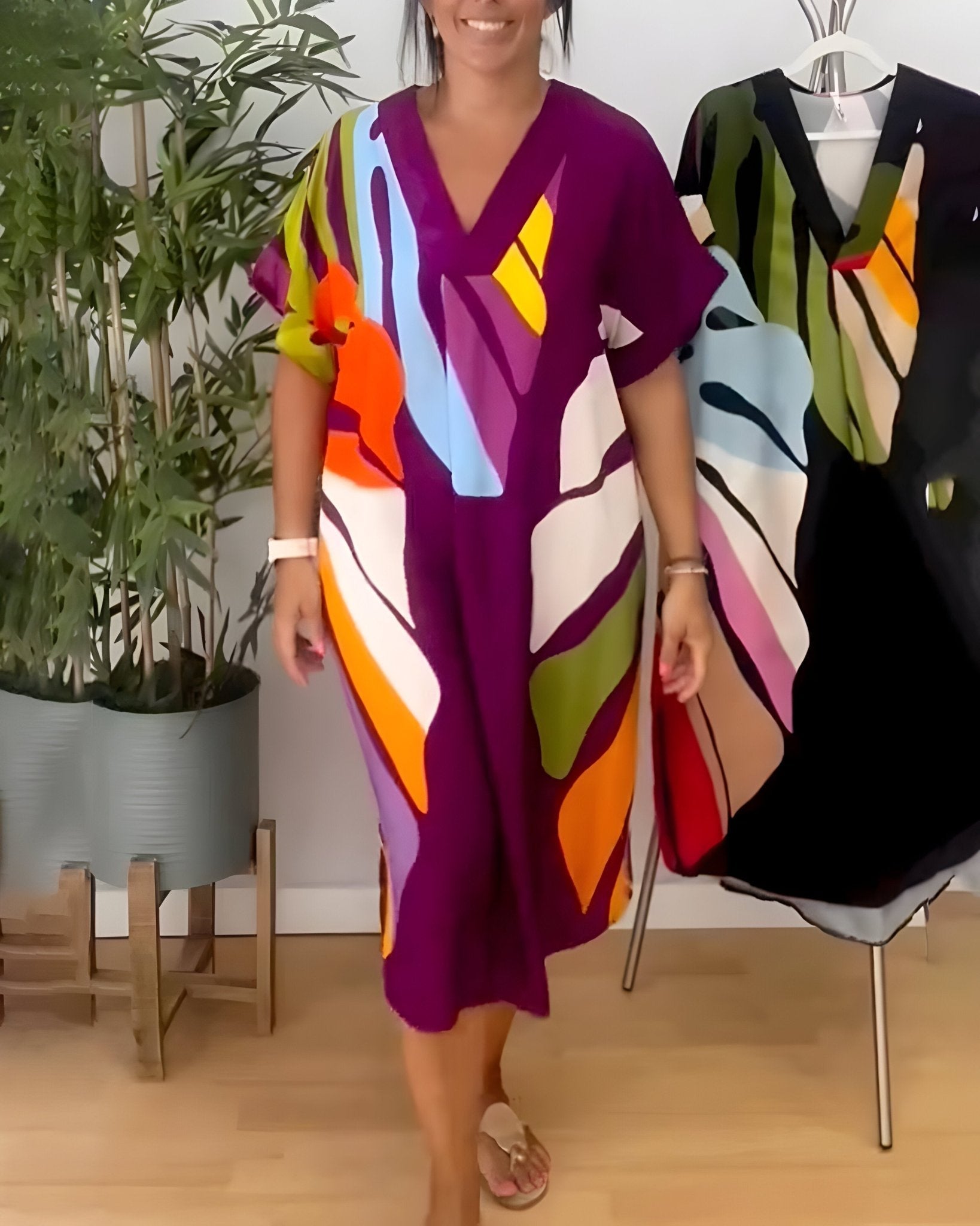 Astoria | Women's Summer Dress with Sleeveless Design and Flowy Skirt